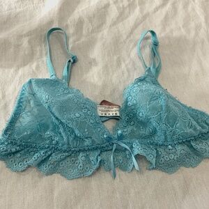 🦜 AFFINITAS WOMENS BRA WIRE FREE SIZE S JUNIORS 🦜